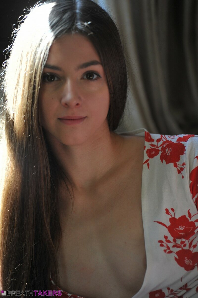Ева, 19